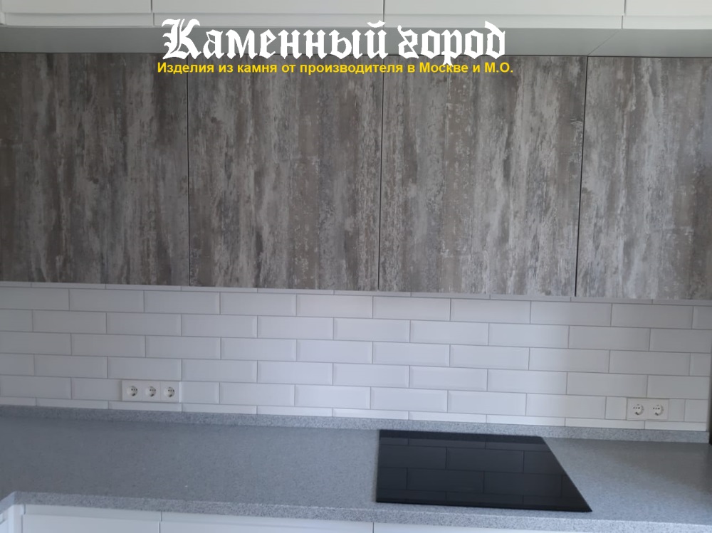 Столешница на кухне из искусственного камня LG HI-MACS - г.Москва