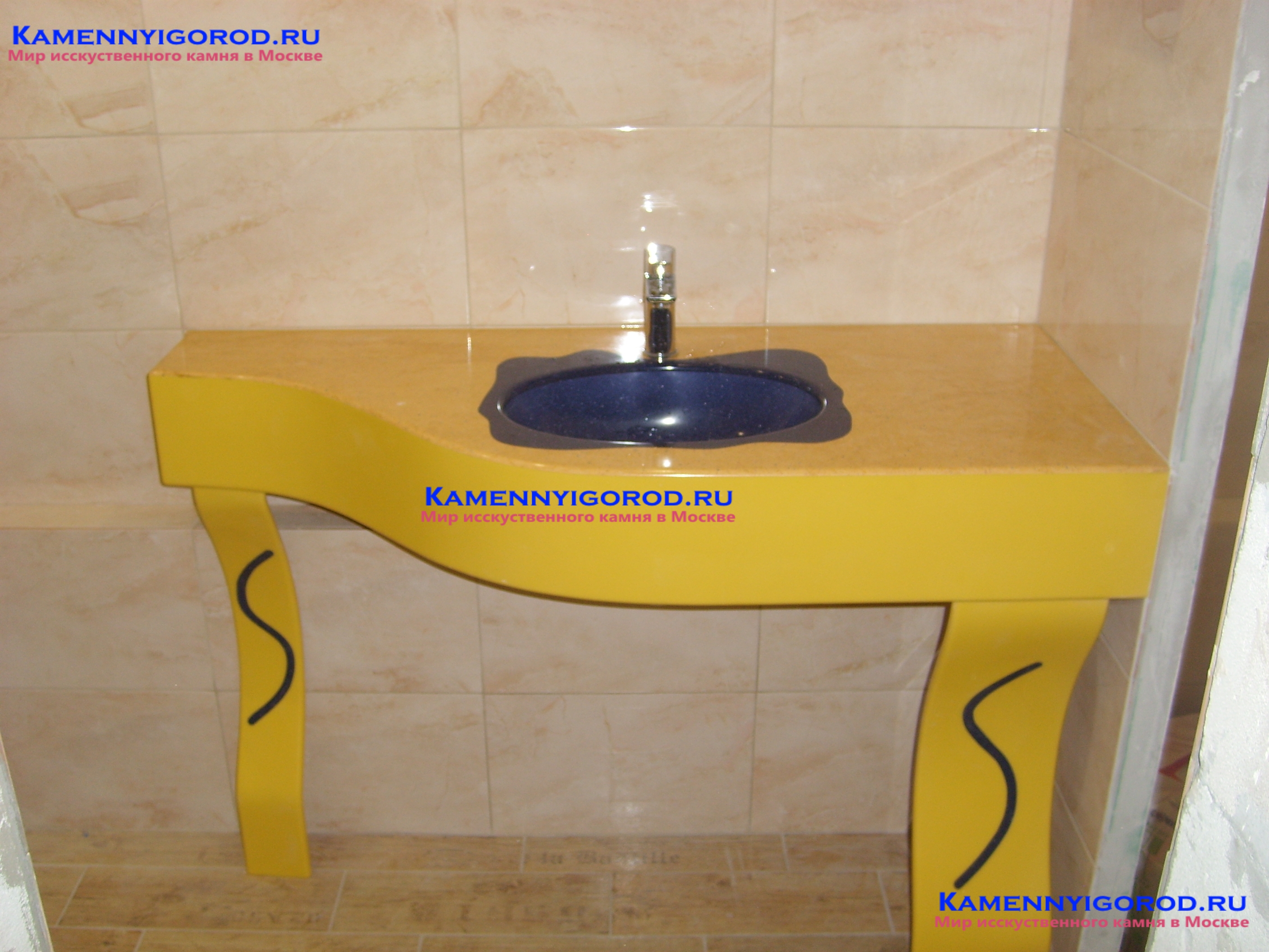 Столик в ванной из  искусственного камня Подольск