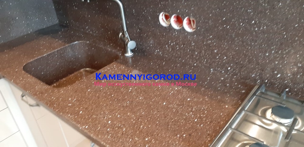 Столешница + фартук + подоконник на кухне из искусственного камня  STARON(старон) - Москва